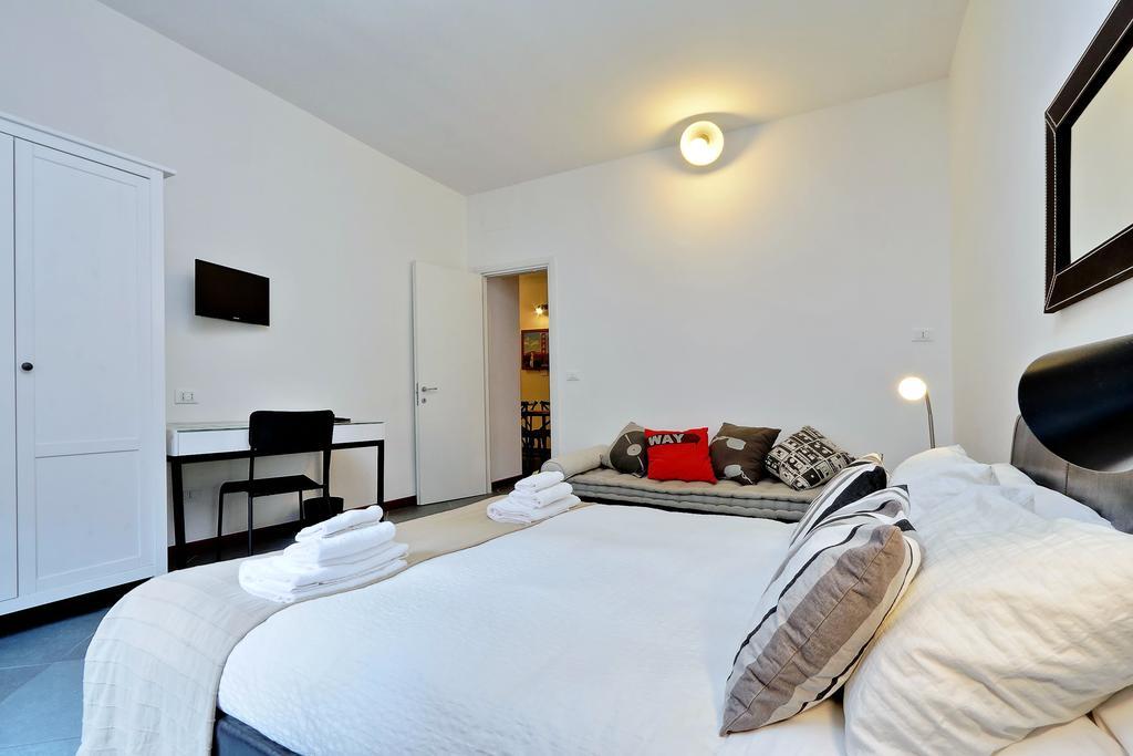 Cozy Apartment Fabia 300 Mt From Colosseum Ngoại thất bức ảnh